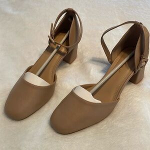 Greaton u-Heels; Tan Heels with ankle strap